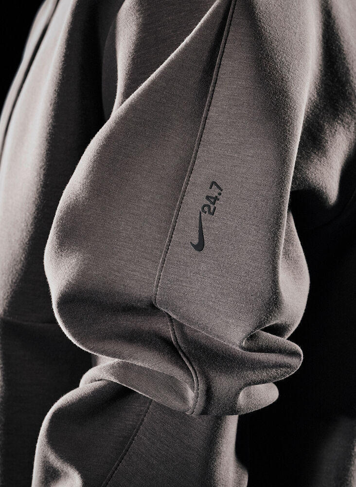 Nike 24/7