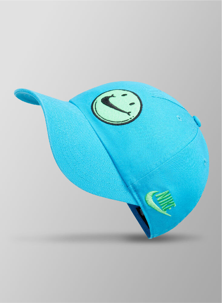 gorra celeste urbana nike