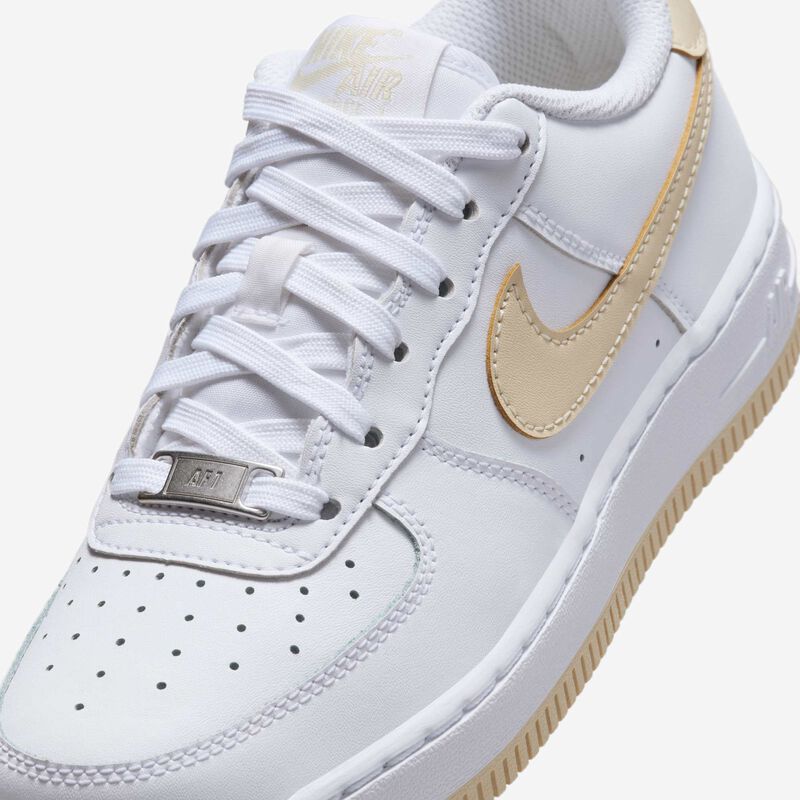 Nike Air Force 1, Blanco/Blanco/Caqui Claro, hi-res
