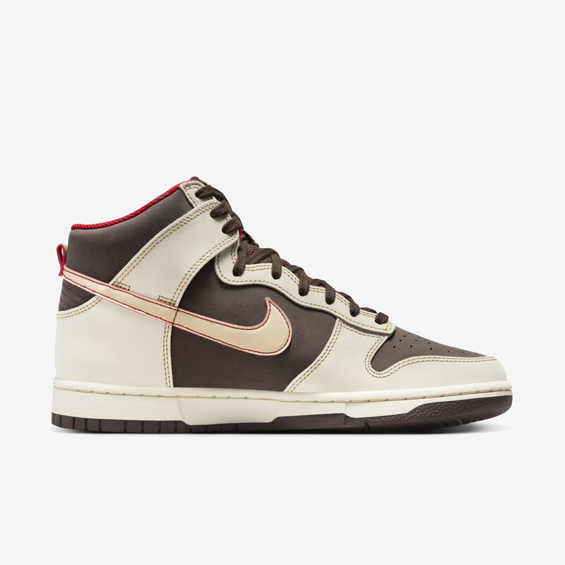 Nike Dunk High Retro SE, Marrón barroco/Leche de coco/Rojo místico/Sésamo, hi-res