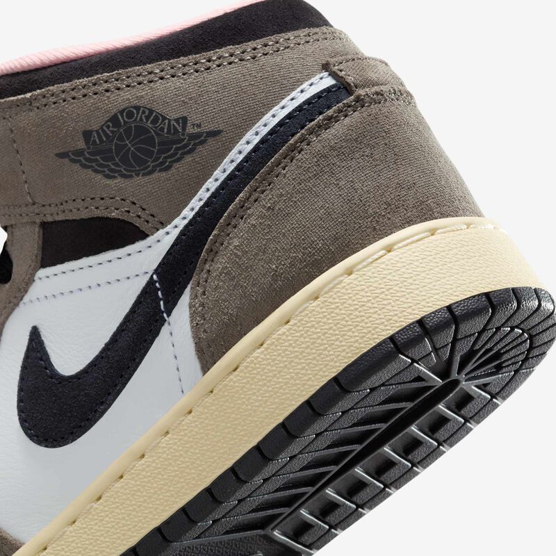 Air Jordan 1 Mid SE, Blanco/Gris Aceite-Piedra De Cueva-Azufre Oscuro, hi-res