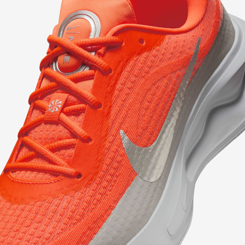 Nike Journey Run Premium, Hipercarmesí/Gris Lobo/Naranja Seguridad/Plata Metalizado, hi-res