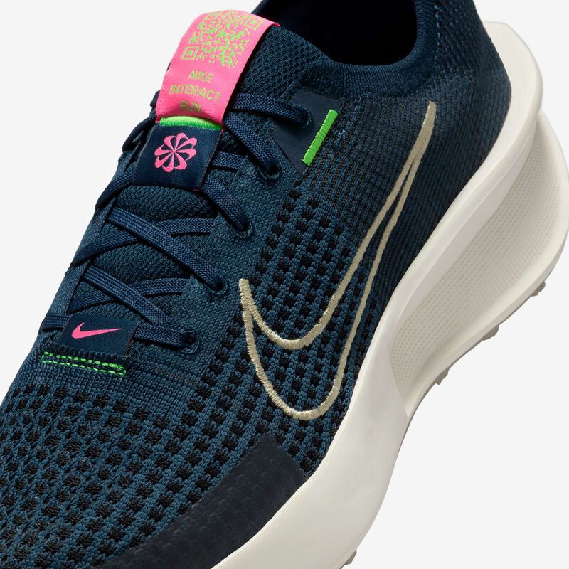 Nike Interact Run, Azul Marino Militar/Hiperrosa/Marfil Pálido/Caqui Desierto, hi-res