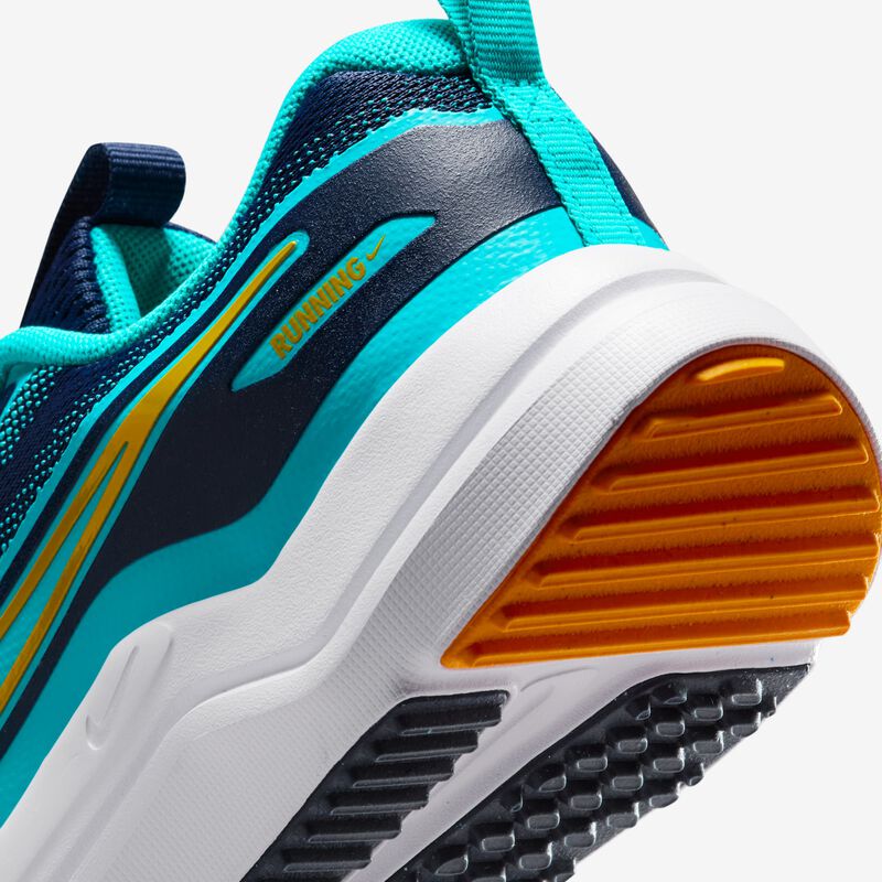 Nike Cosmic Runner, Azul Marino Medianoche/Cactus Empolvado/Blanco/Piel De Naranja, hi-res