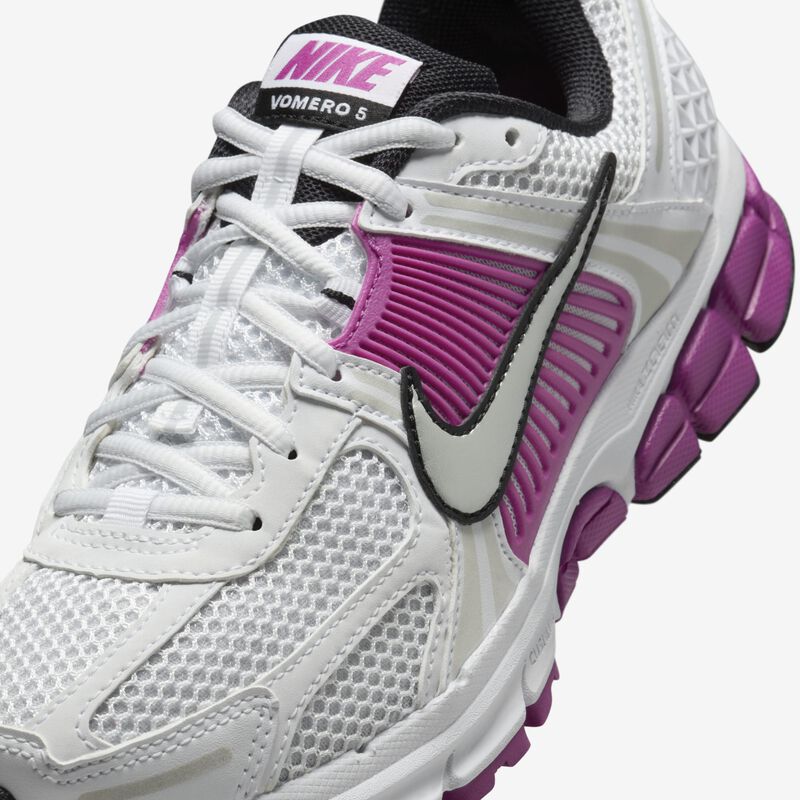 Nike Zoom Vomero 5, Blanco/Platino Puro/Fucsia Intenso/Platino Metálico, hi-res