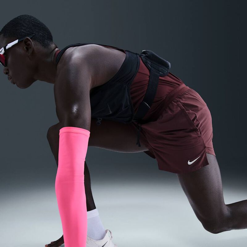 Short Nike Stride, Rojo, hi-res