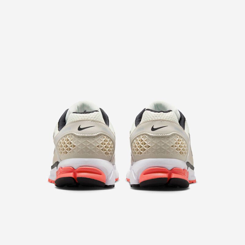 Nike Zoom Vomero 5, Orewood Claro Marrón/Carmesí brillante/Vela/Negro, hi-res