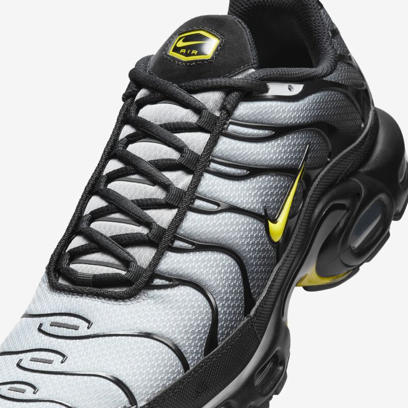 Nike Air Max Plus, Negro/Amarillo Opti-Gris Lobo, hi-res