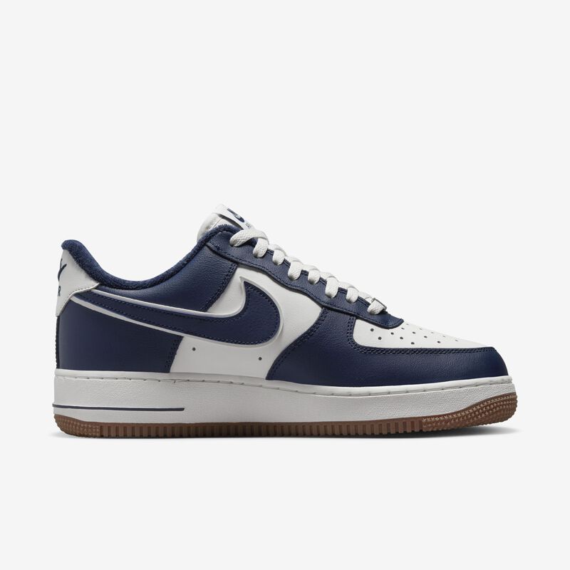 Nike Air Force 1 '07 LV8, Vela/Azul marino medianoche-Castaño medio, hi-res