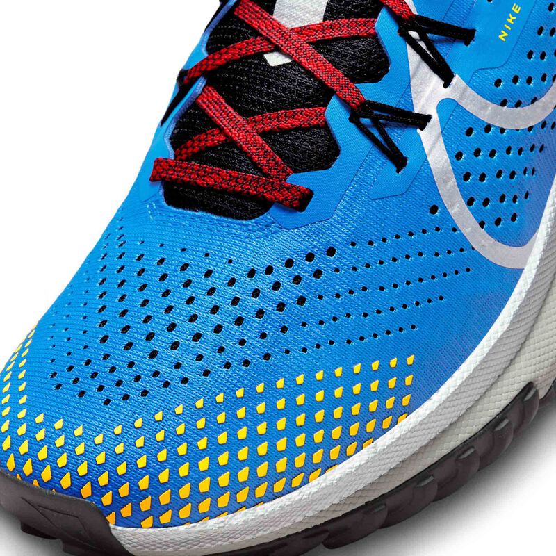 Nike React Pegasus Trail 4, Azul foto claro/Rojo pista/Negro/Plata metalizado, hi-res