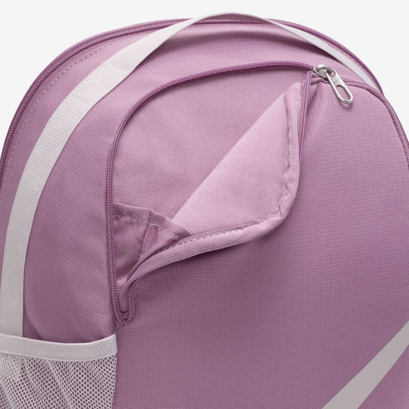 Nike Brasilia, Polvo De Ciruela/Violeta Platino, hi-res