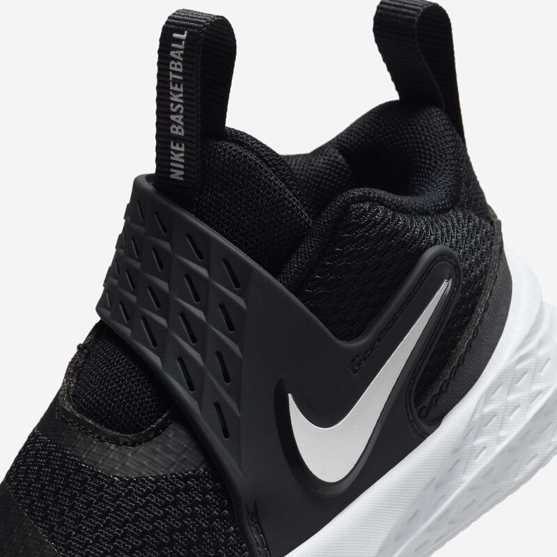 Nike Team Hustle D 12, Negro/Antracita/Blanco, hi-res