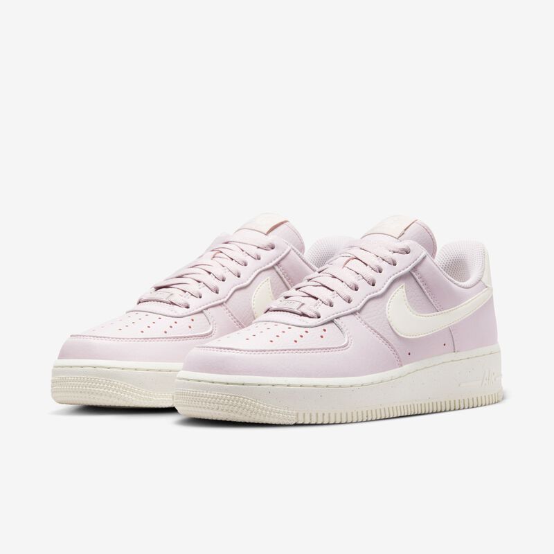 Nike Air Force 1 '07, Violeta Platino/Leche De Coco/Voltio/Vela, hi-res