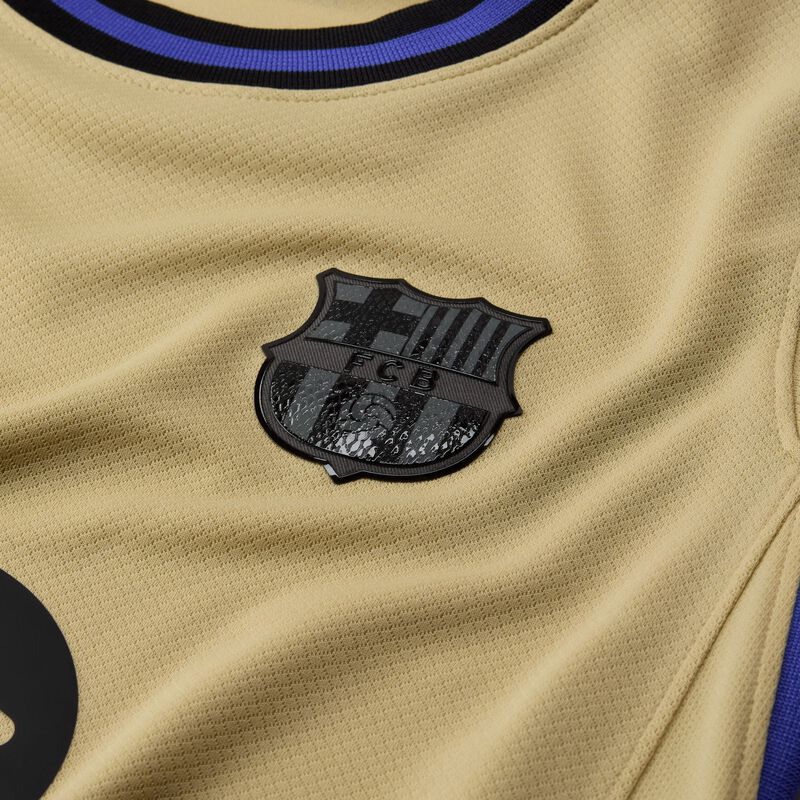 FC Barcelona visitante 2025/26 Stadium, Oro team/Oro team/Violeta persa/Negro, hi-res