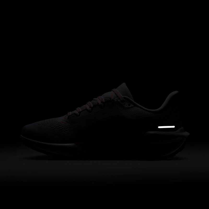 Nike Pegasus 41, Blanco/Brasa Mágica/Negro/Carmesí Brillante, hi-res