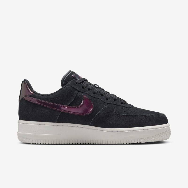 Nike Air Force 1 '07 SE, Negro/Negro-Blanco Cumbre-Granate Noche, hi-res