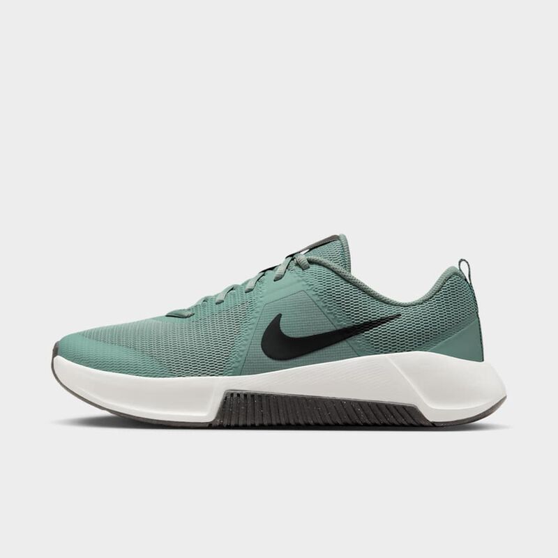 Nike MC Trainer 3, Verde arcilla/Blanco cumbre/Negro, hi-res