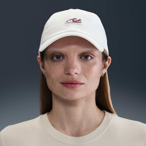 Nike Club