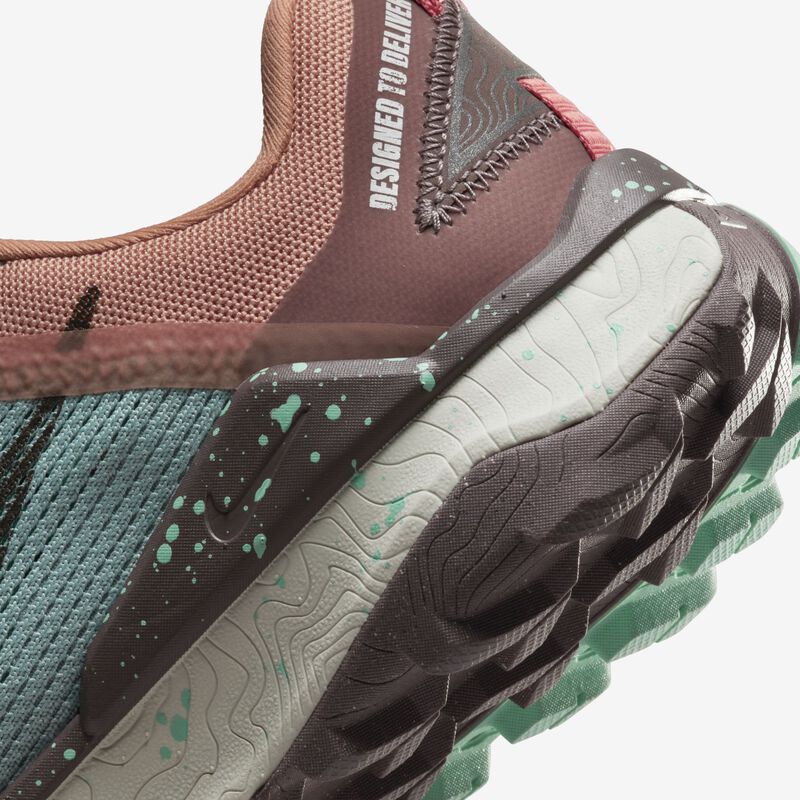 Nike Wildhorse 8, Mineral/Sequoia-ciruela eclipse-marrón ámbar, hi-res