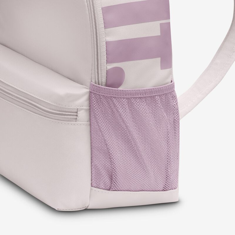 Nike Brasilia JDI, Violeta Platino/Polvo Ciruela/Blanco, hi-res