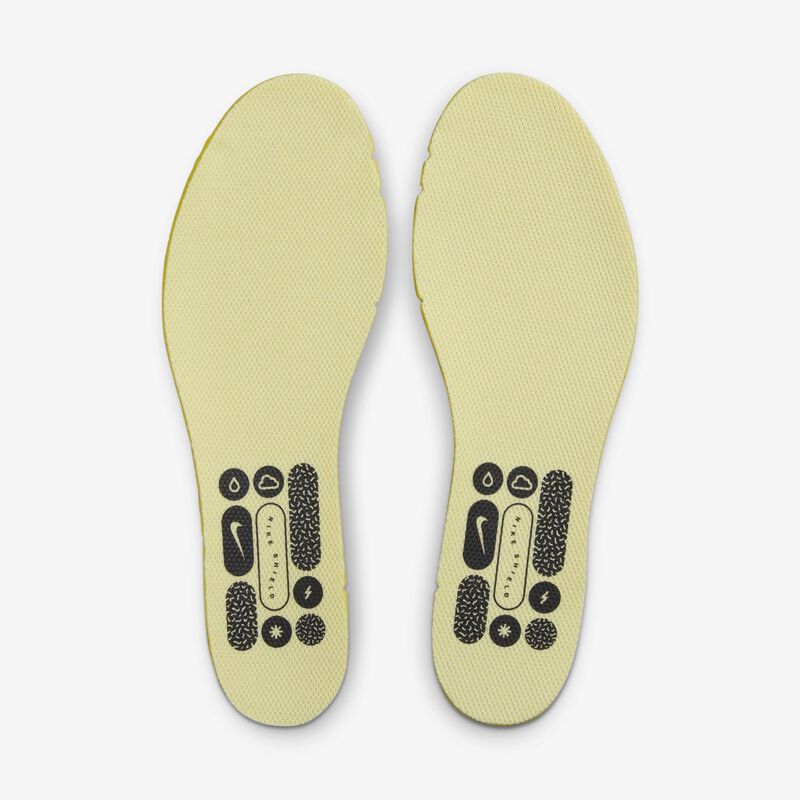Nike Air Winflo 9 Shield, Marfil pálido/Oliva neutro/Mar de cristal/Alto voltaje, hi-res