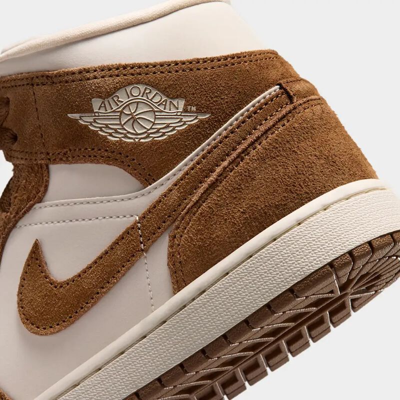 [Ljava.lang.String;@3778f4d9 Air Jordan&nbsp;1 Mid, Marr&oacute;n, hi-res