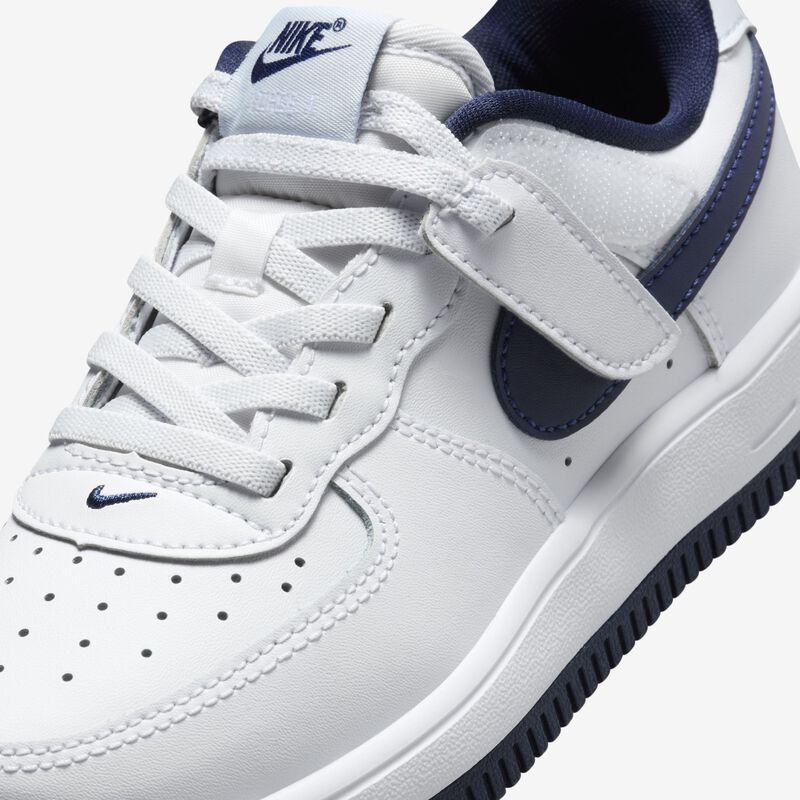 Nike Force 1 Low EasyOn, Blanco/Marino Medianoche-Gris Fútbol, hi-res