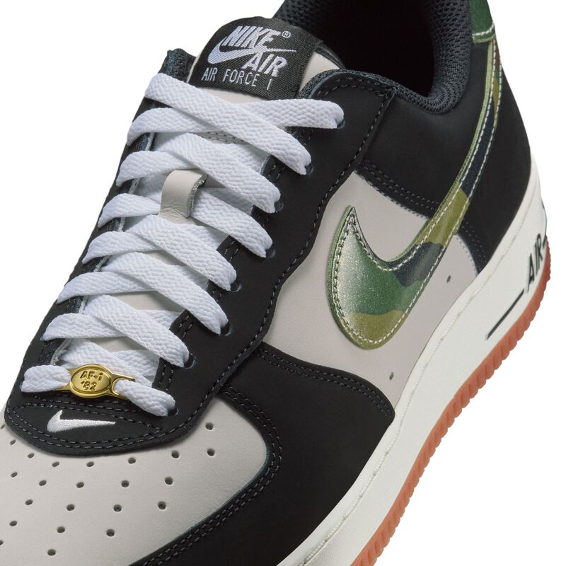 Nike Air Force 1 Low Retro, Blanco/Negro-Chicle Marrón Med-Blanco Cumbre, hi-res