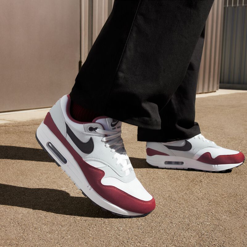 Nike Air Max 1, Blanco/Rojo Equipo Oscuro/Platino Puro/Negro, hi-res
