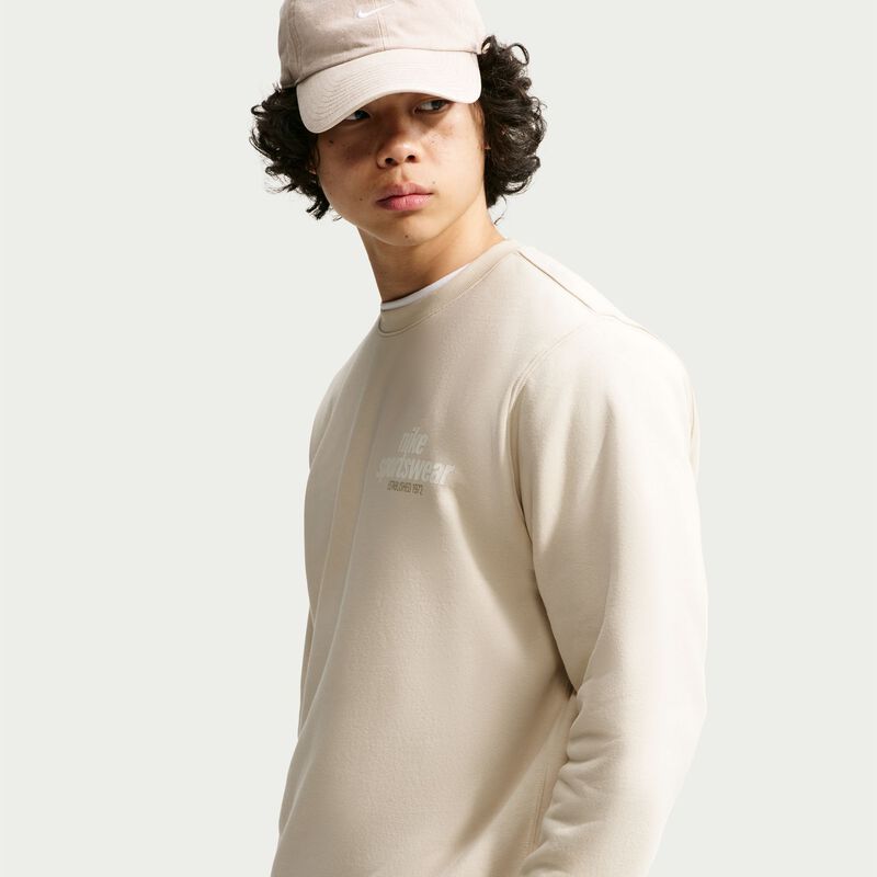 [Ljava.lang.String;@59dcbf8b Nike Club, Marr&oacute;n, hi-res