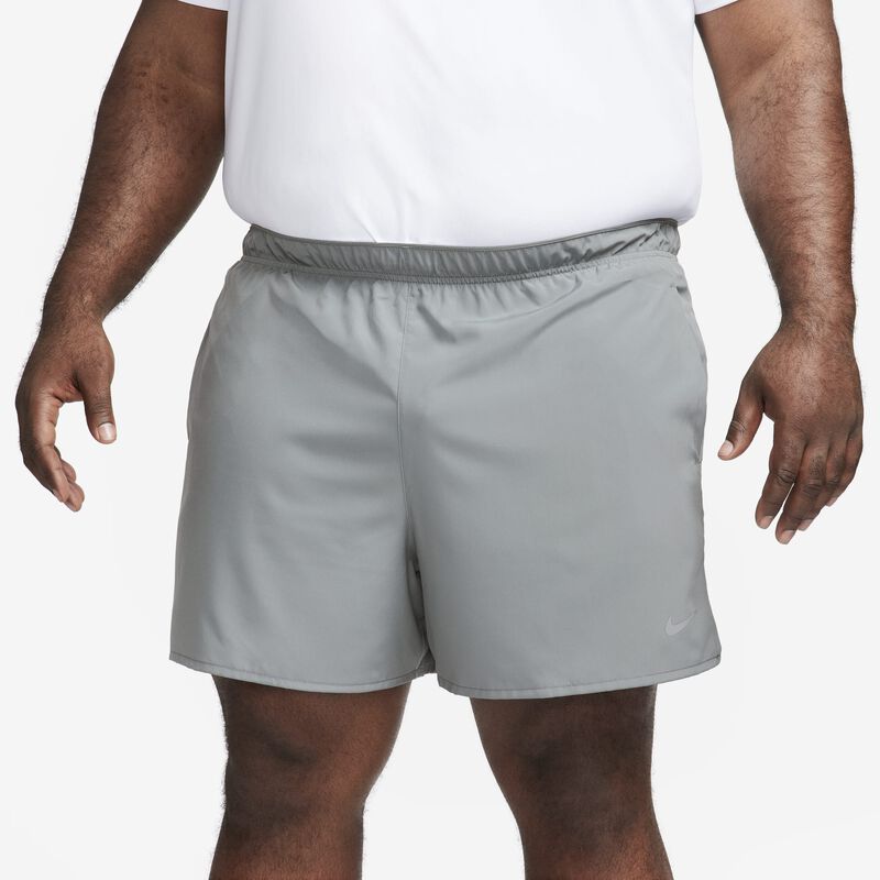 Nike Challenger, Gris Humo/Gris Humo/Negro, hi-res