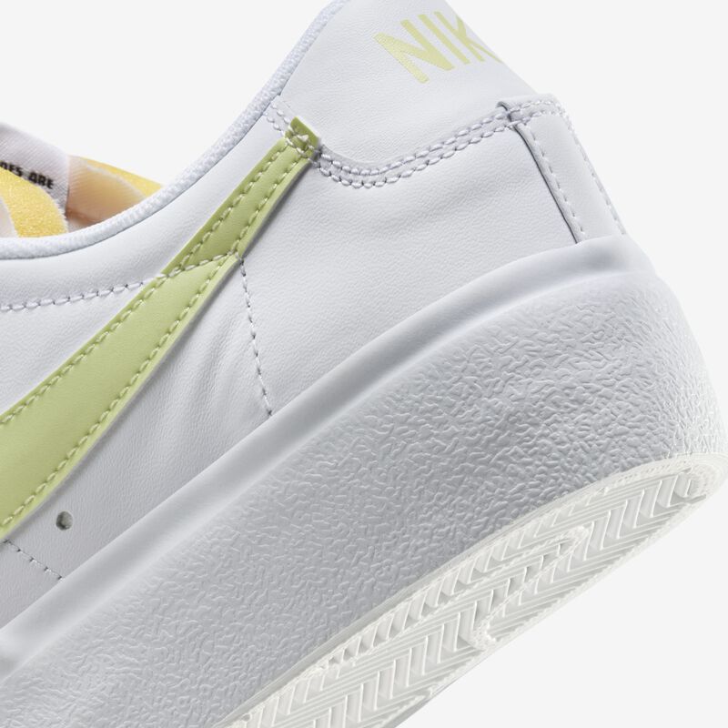 Nike Blazer Low Platform, Blanco/Naranja Team/Negro/Lima Vital, hi-res