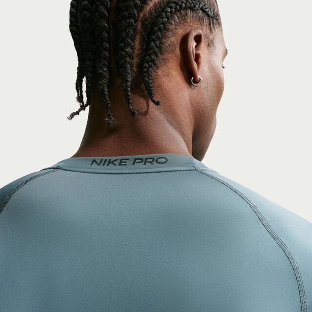 [Ljava.lang.String;@6b32af55 Nike Pro, Gris, hi-res