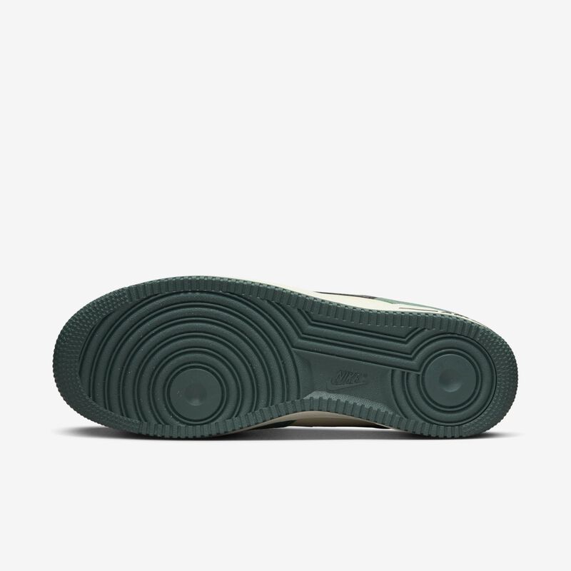 Nike Air Force 1 '07 LV8, Leche De Coco/De Costa A Costa/Negro/Verde Vintage, hi-res
