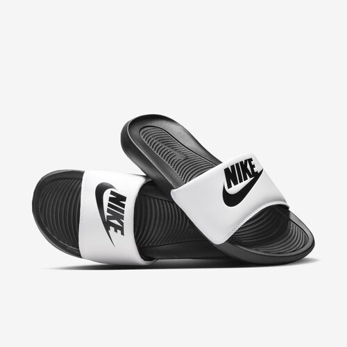 Nike Victori One