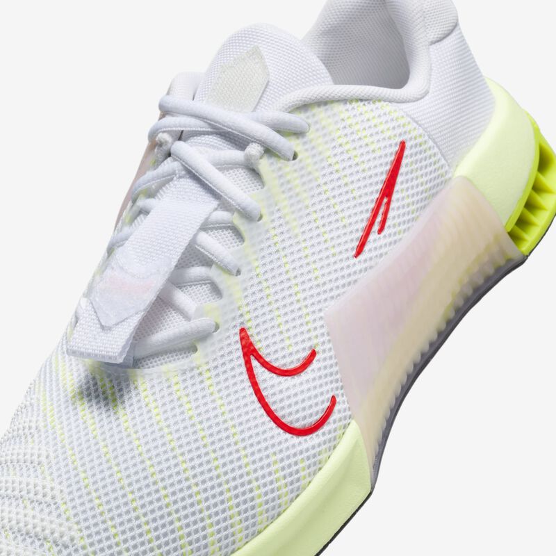 Nike Metcon 9, Blanco/Voltio/Apenas Volt/Carmesí Brillante, hi-res