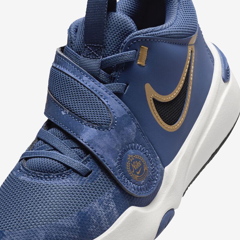 Nike Team Hustle D 11, Azul Marino Místico/Marfil Pálido/Oro Metalizado/Negro, hi-res
