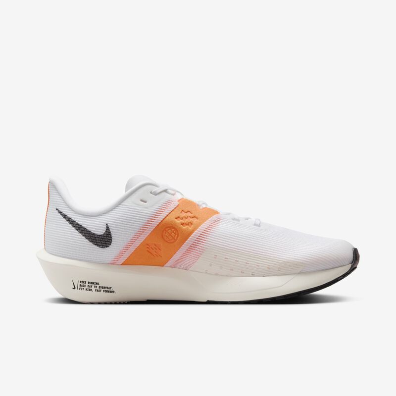 Nike Rival Fly 4, Blanco/Negro-Naranja Total-Marfil Pálido, hi-res