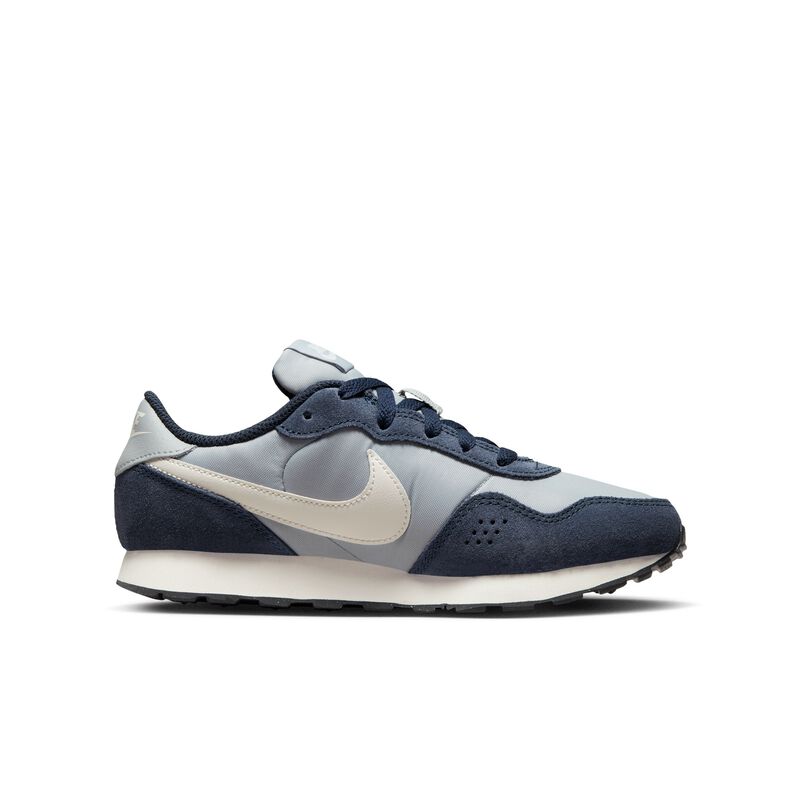 Nike MD Valiant, Obsidiana oscuro/Gris humo claro/Vela/Fantasma, hi-res