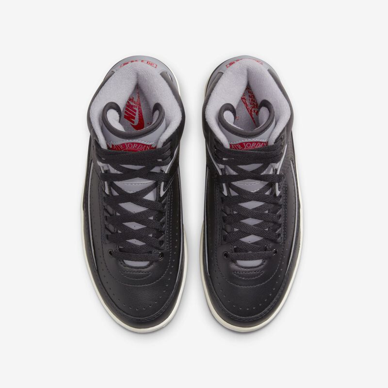 Air Jordan 2 Retro, Negro/Gris cemento-rojo fuego-vela, hi-res