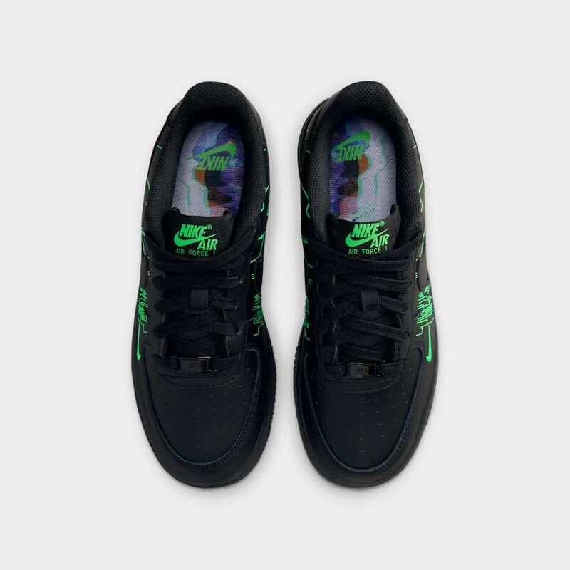 Nike Air Force 1 Lv8 4, Negro/Negro-Verde Strike-Morado v&iacute;vido, hi-res
