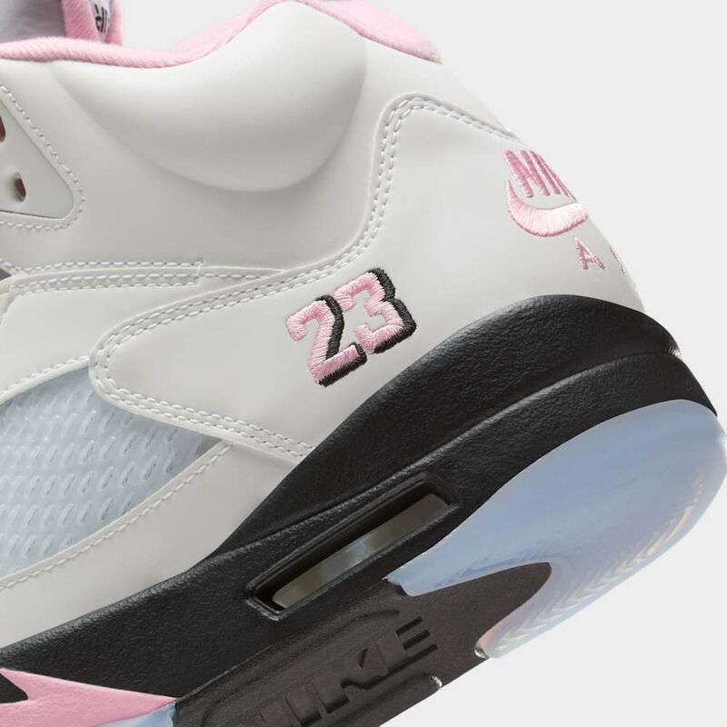 Air Jordan 5 Retro, Blanco/Negro/Rosa suave medio, hi-res