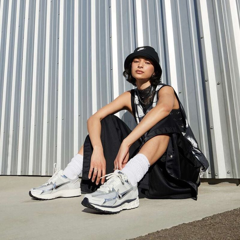 Nike Zoom Vomero&nbsp;5, Polvo fot&oacute;n/Parrilla/Vela/Cromo, hi-res