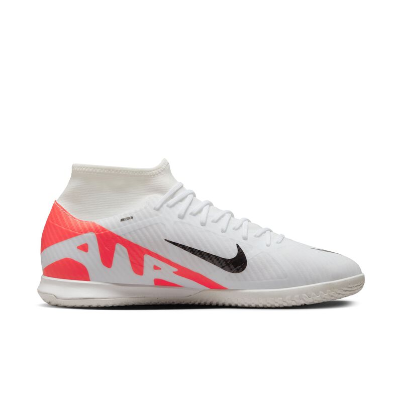 Nike Zoom Mercurial Superfly 9 Academy IC, Carmesí brillante/Negro/Blanco, hi-res