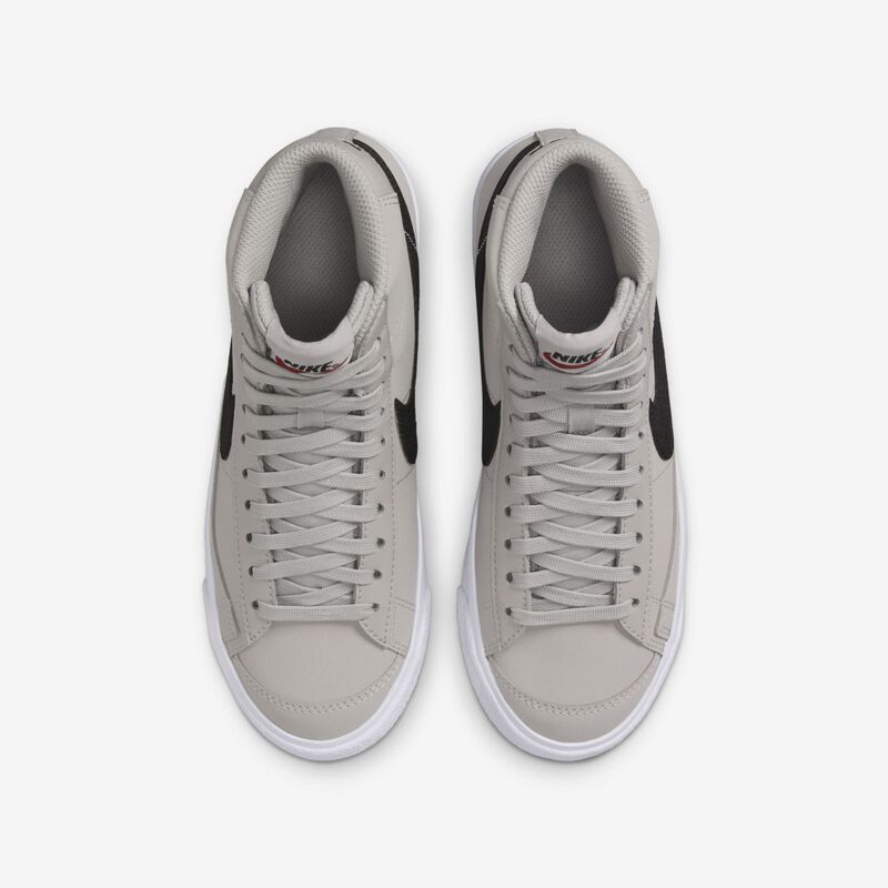 Nike Blazer Mid '77, Plata Metalizada/Negro-Blanco-Mineral De Hierro Claro, hi-res