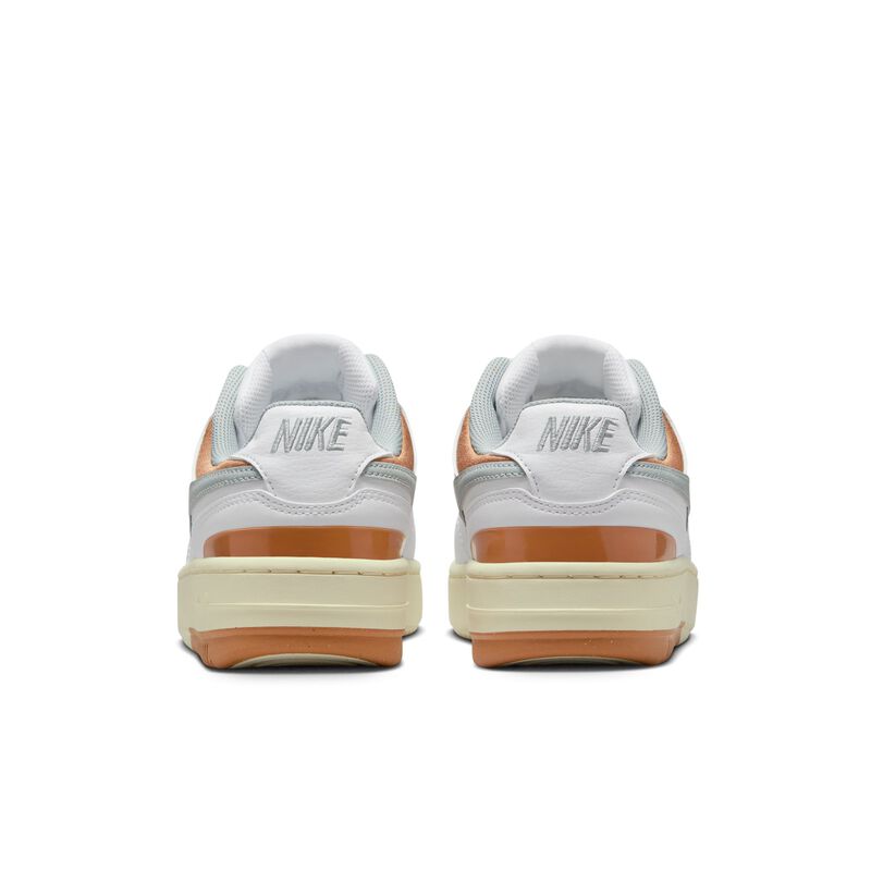 Nike Gamma Force, Blanco/Lino/Leche De Coco/Piedra Pómez Claro, hi-res
