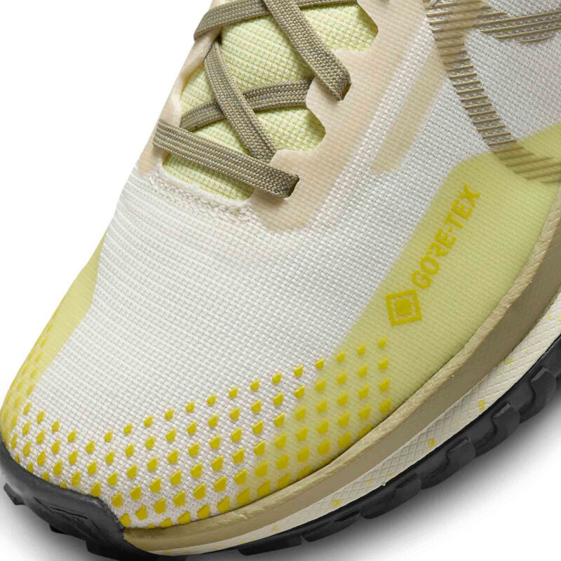 Nike Pegasus Trail 4 GORE-TEX, Marfil pálido/Verde luminoso/Alto voltaje/Oliva neutro, hi-res