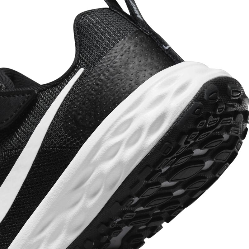 Nike Revolution 6, Negro/Gris ahumado oscuro/Blanco, hi-res
