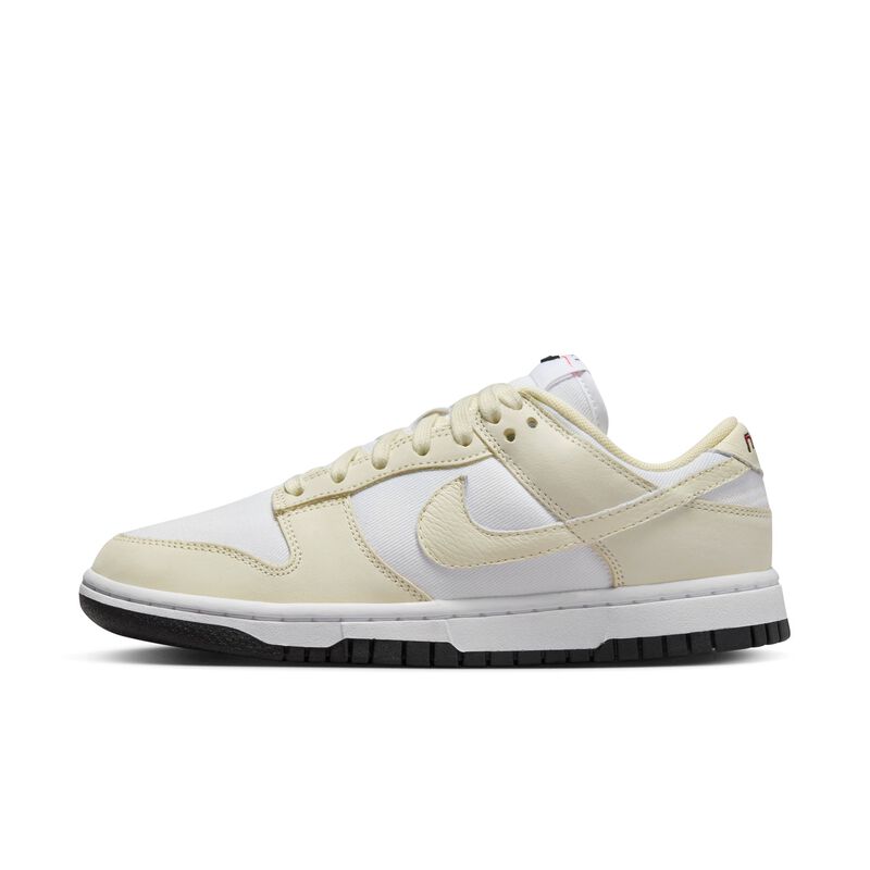Nike Dunk Low LX NBHD, Leche de Coco/Blanco, hi-res