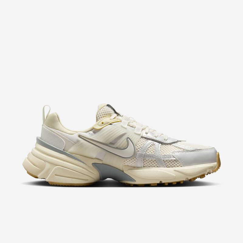 Nike V2K Run, Vela/Caqui Claro/Gris Humo Claro/Vela, hi-res